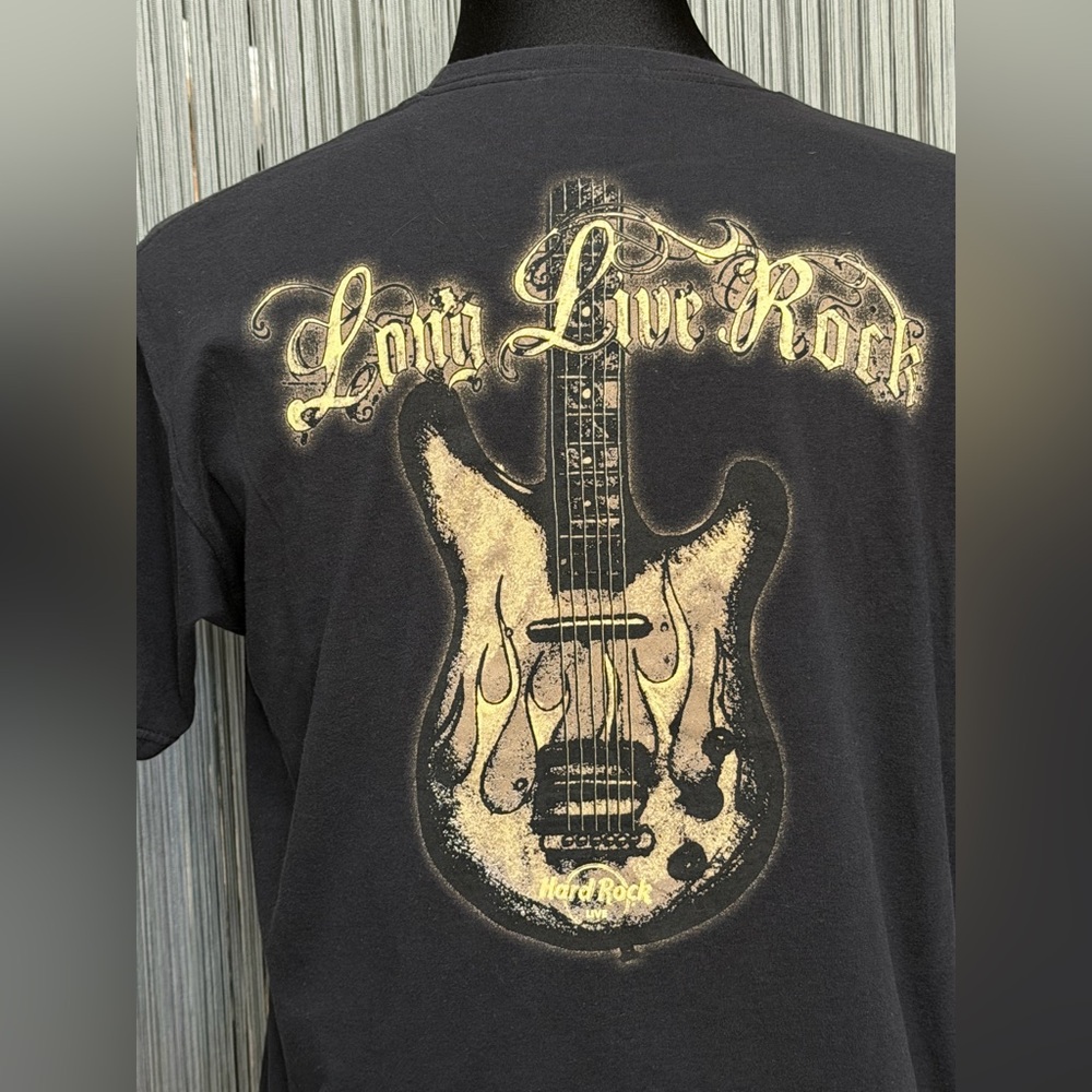 Hard Rock Cafe Black Tee with Gold Design - Picture 5 of 6